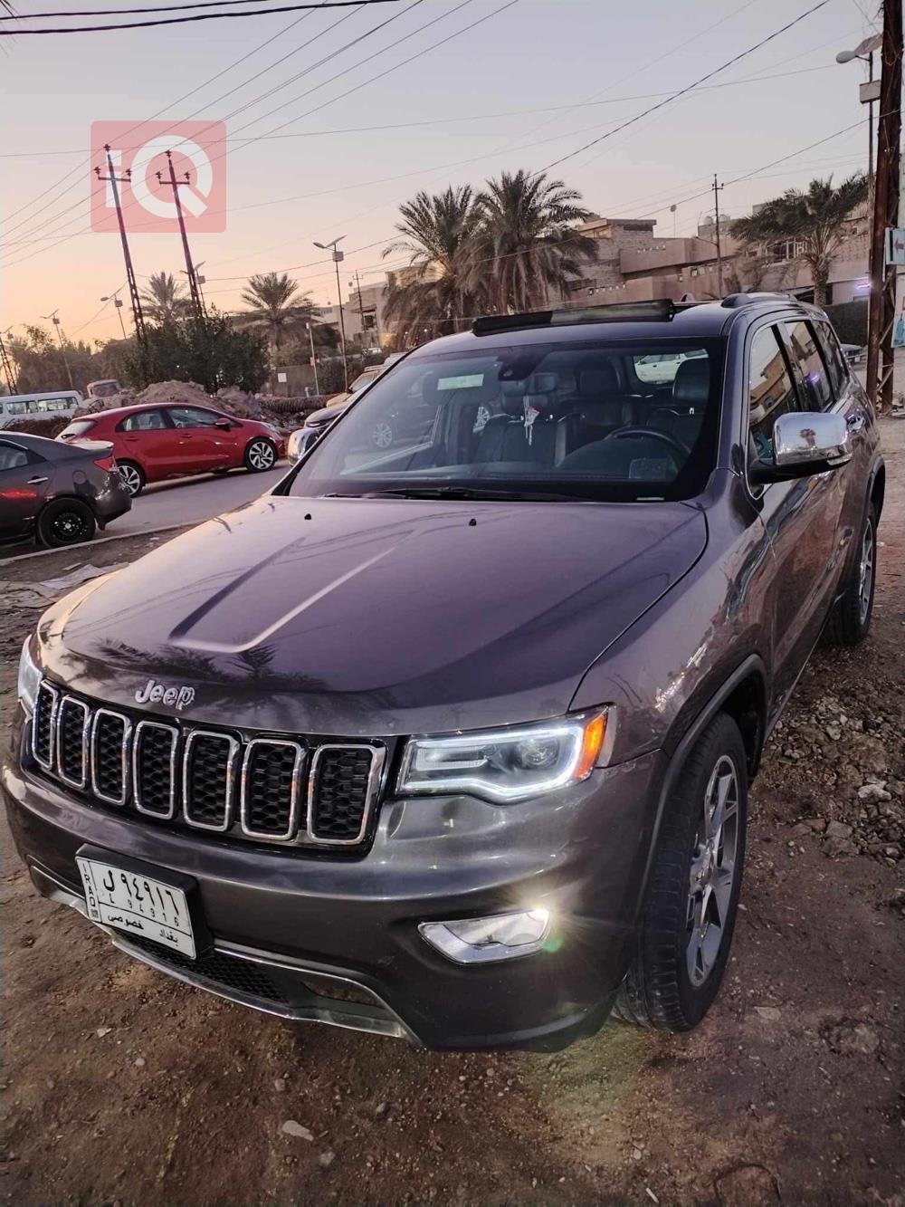 Jeep Grand Cherokee